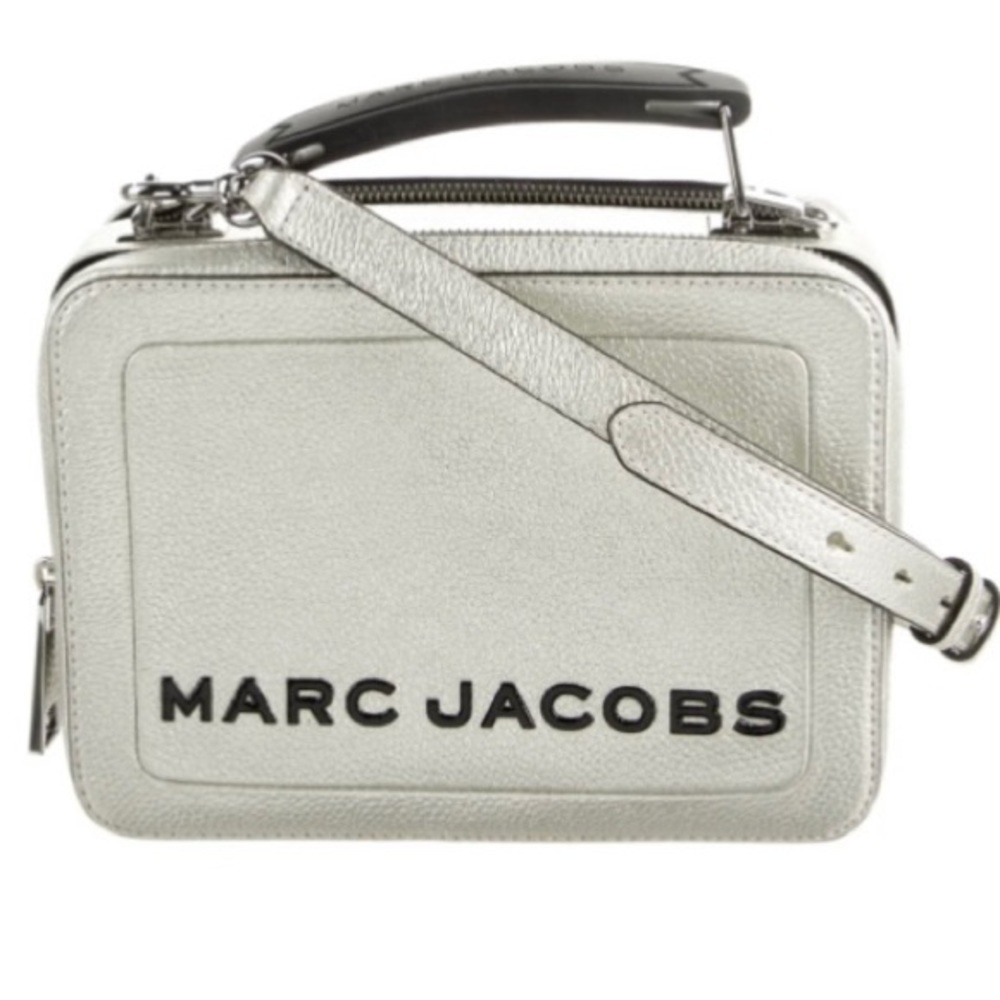 NEW - 🤍 Marc Jacobs - Lunch Box Purse - Platinum 🤍